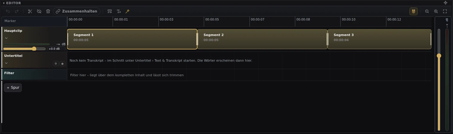 Timeline-Ausschnitt mit den Spuren Hauptclip, Untertitel und Filter.